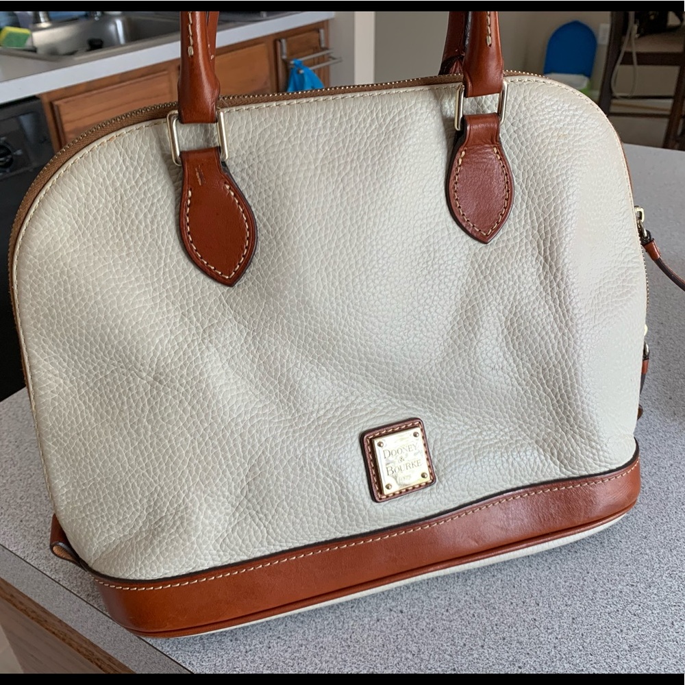 Dooney and Bourke purse